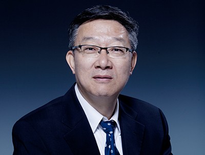 郁鼎文（硕士 教授 博士生导师）