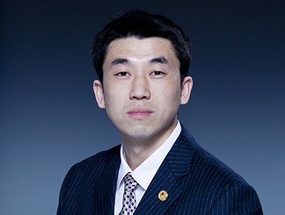 邵珠峰（博士 副教授  博士生导师）